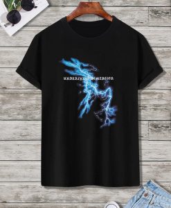 Lightning And T-Shirt AL5JN2